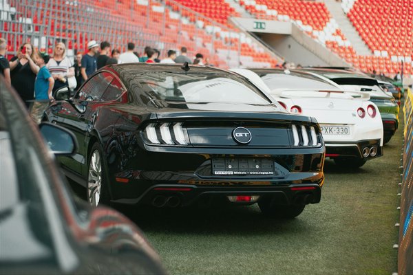 Location de bus avec chauffeur : solutions, conseils et bonnes pratiques pour vos déplacements en groupe